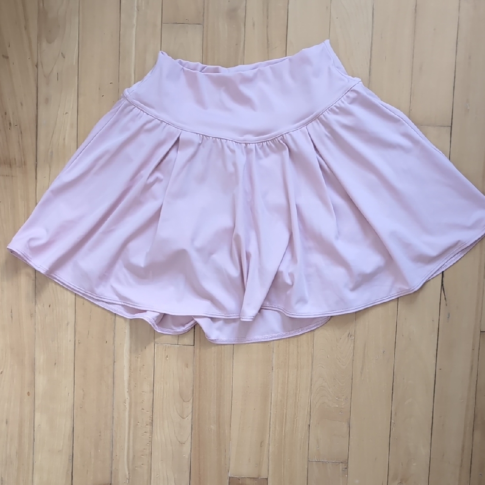 NWOT Hollister Gilly Hicks Light Pink Skortie Size small